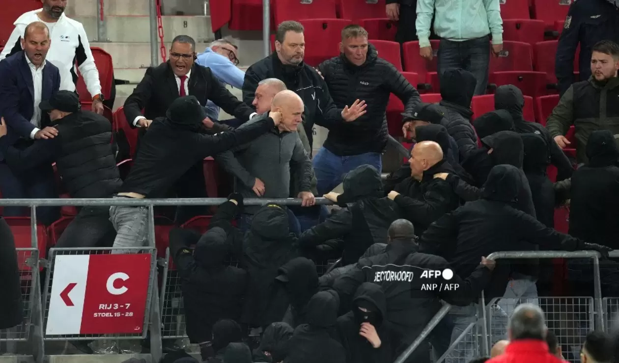 Hinchas del AZ Alkmaar atacan a seguidores del West Ham