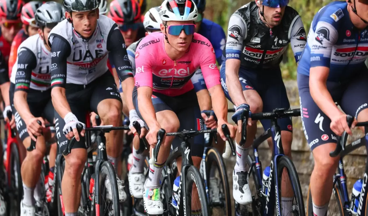Remco Evenepoel en una etapa del Giro de Italia 2023