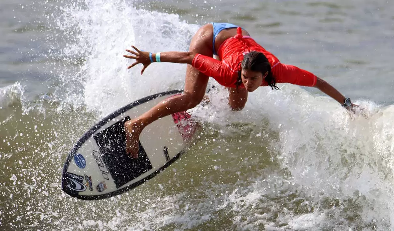 Margarita Conde, colombiana en la prueba de surf de los Juegos Centroamericanos 2023