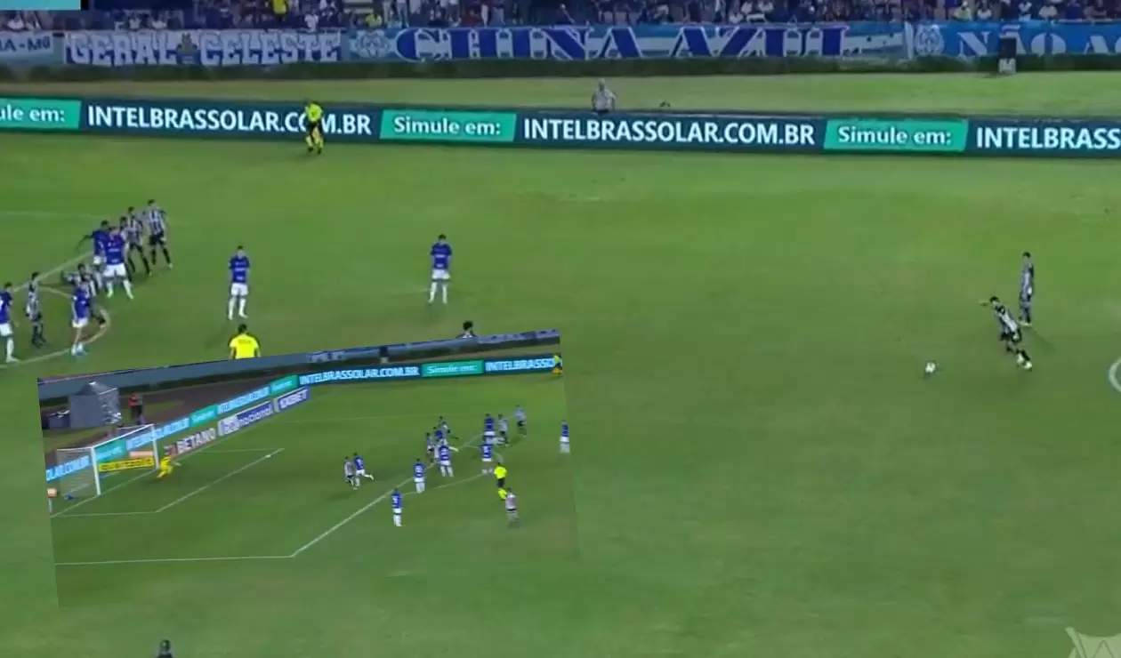 Gol de Hulk en Atlético Mineiro