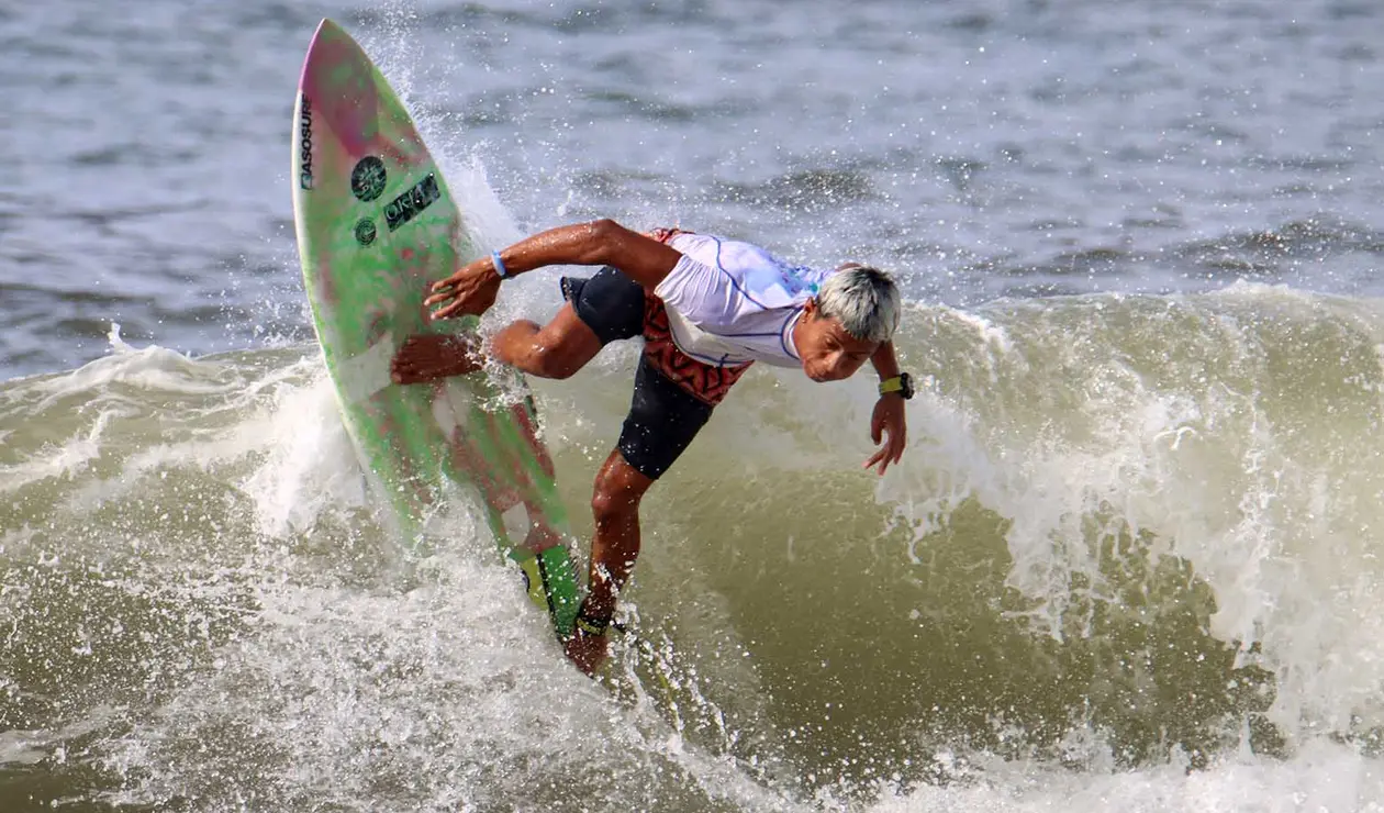 Prueba masculina de surf en los Juegos Centroamericanos 2023