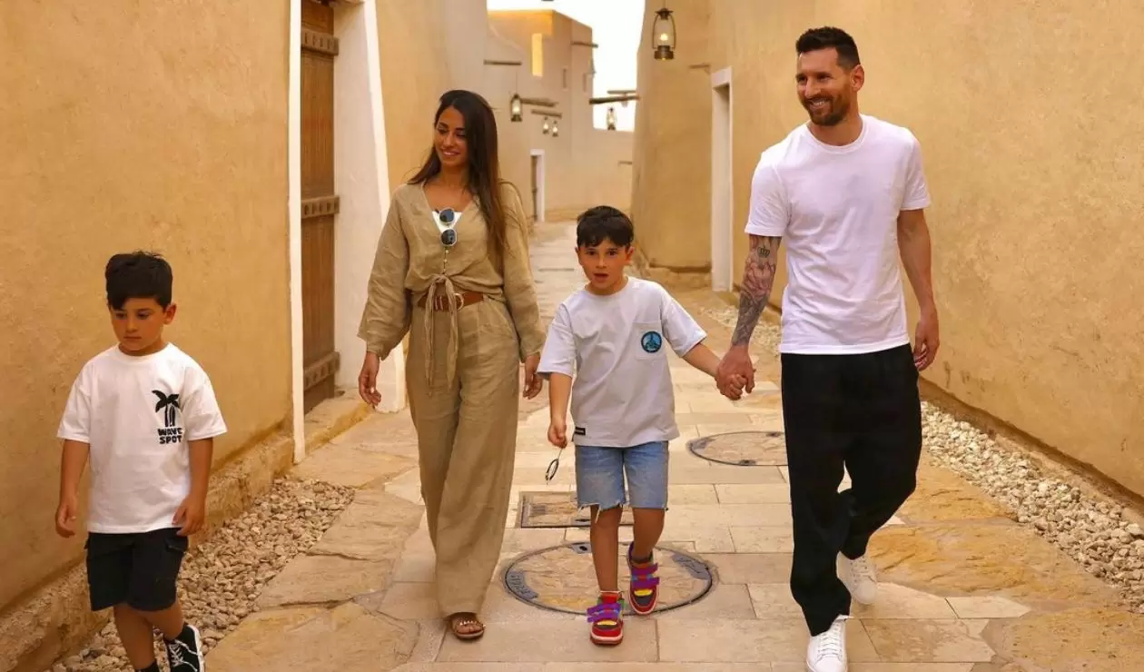 Lionel Messi y su familia en Arabia Saudita