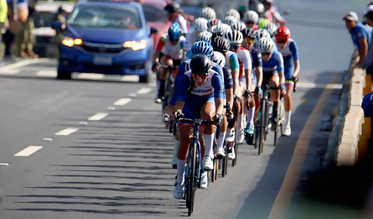 Juegos Centroamericanos y del Caribe 2023 - Ciclismo de ruta femenino - día 14.