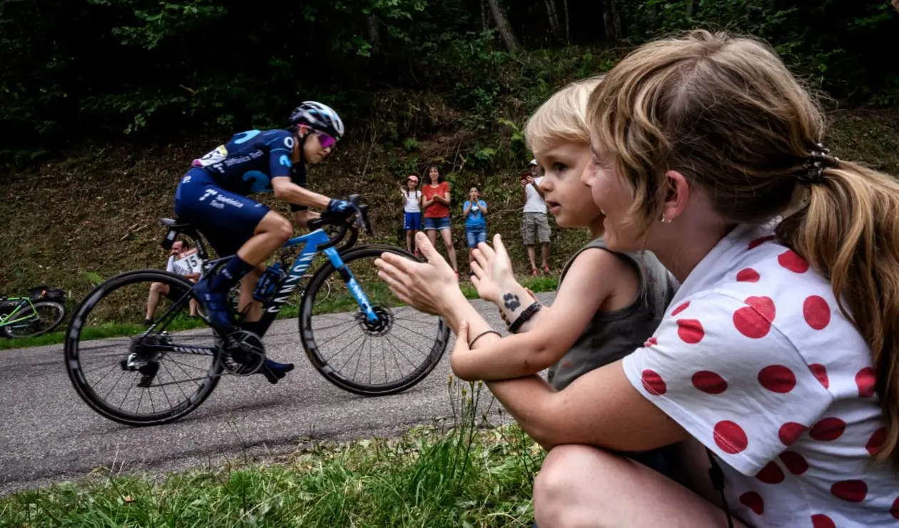 Paula Patiño disputa su segunda Tour de Francia femenino