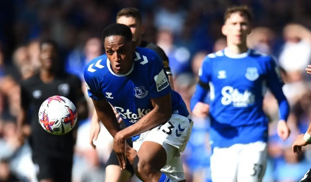 Everton quiere fichar a dos colombiano