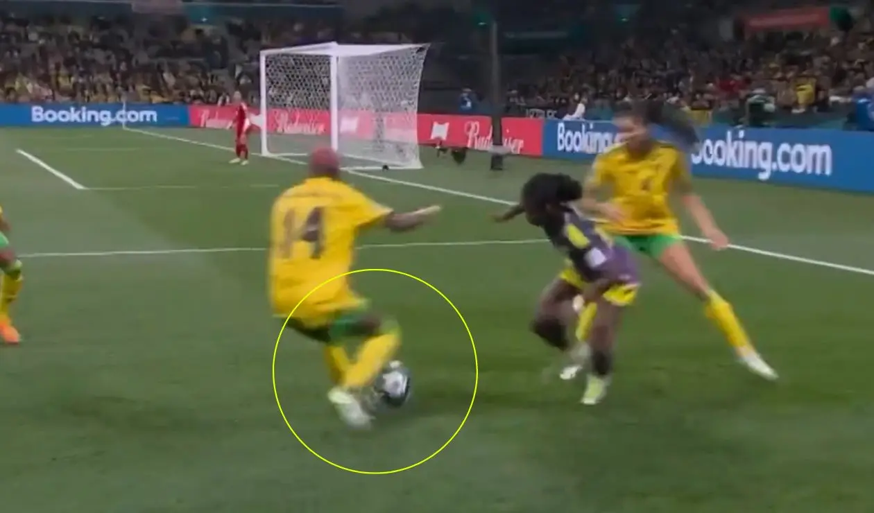 Túnel de Linda Caicedo en Colombia vs Jamaica, Mundial Femenino