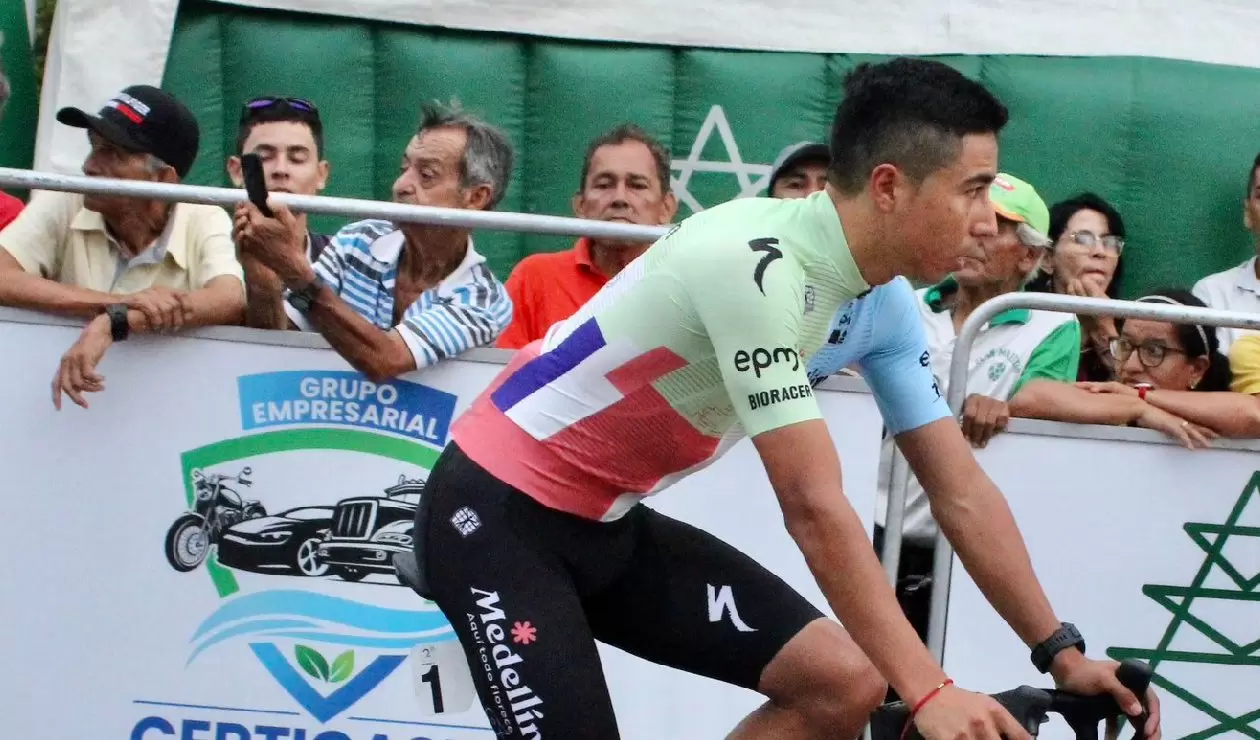 Aldemar Reyes, ciclista del Team Medellín