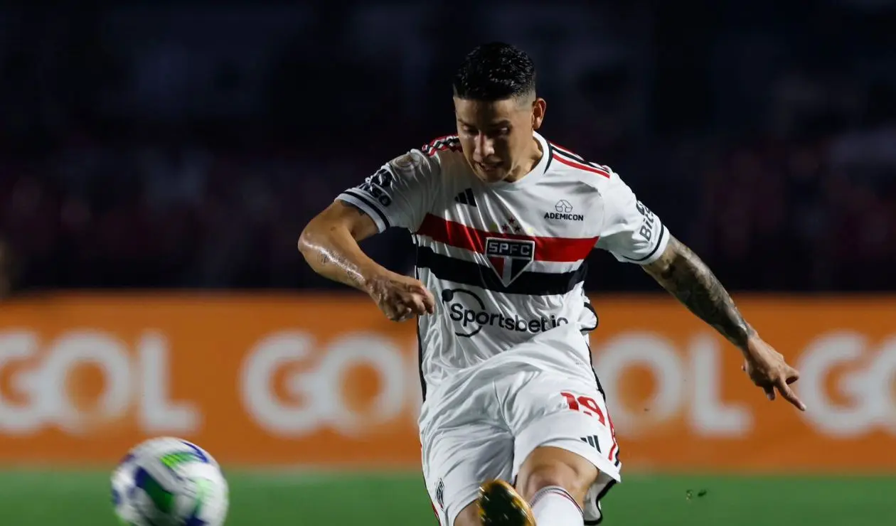 James Rodríguez en el Sao Paulo de Brasil