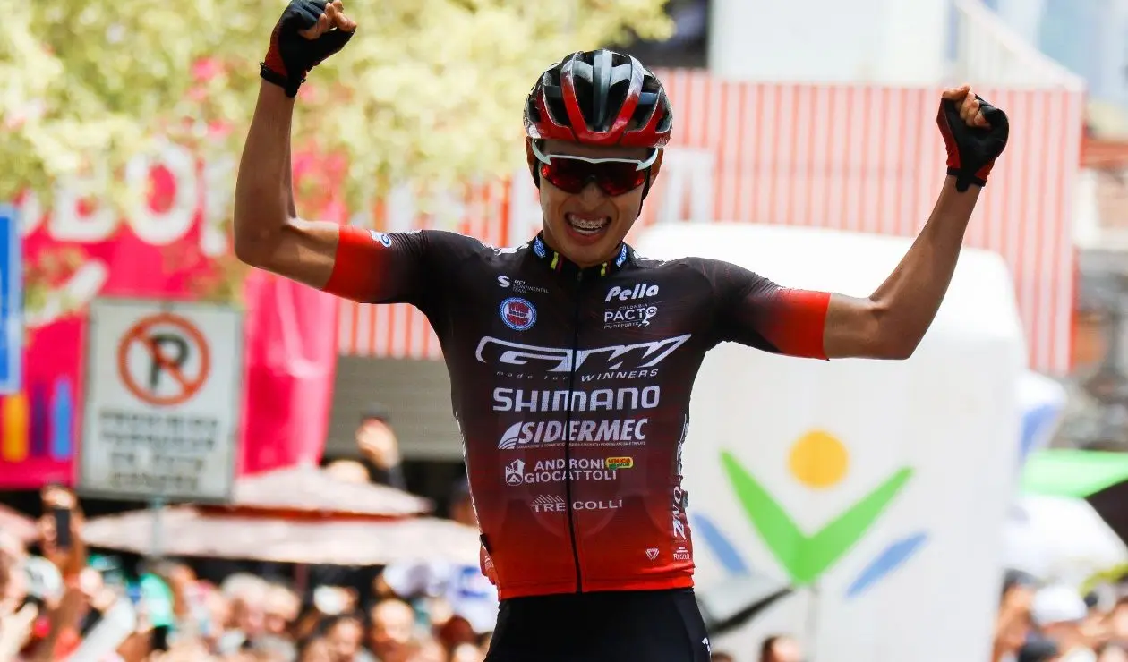 Diego Pescador ganó la etapa 8 del Clásico RCN Banco Agrario 2023