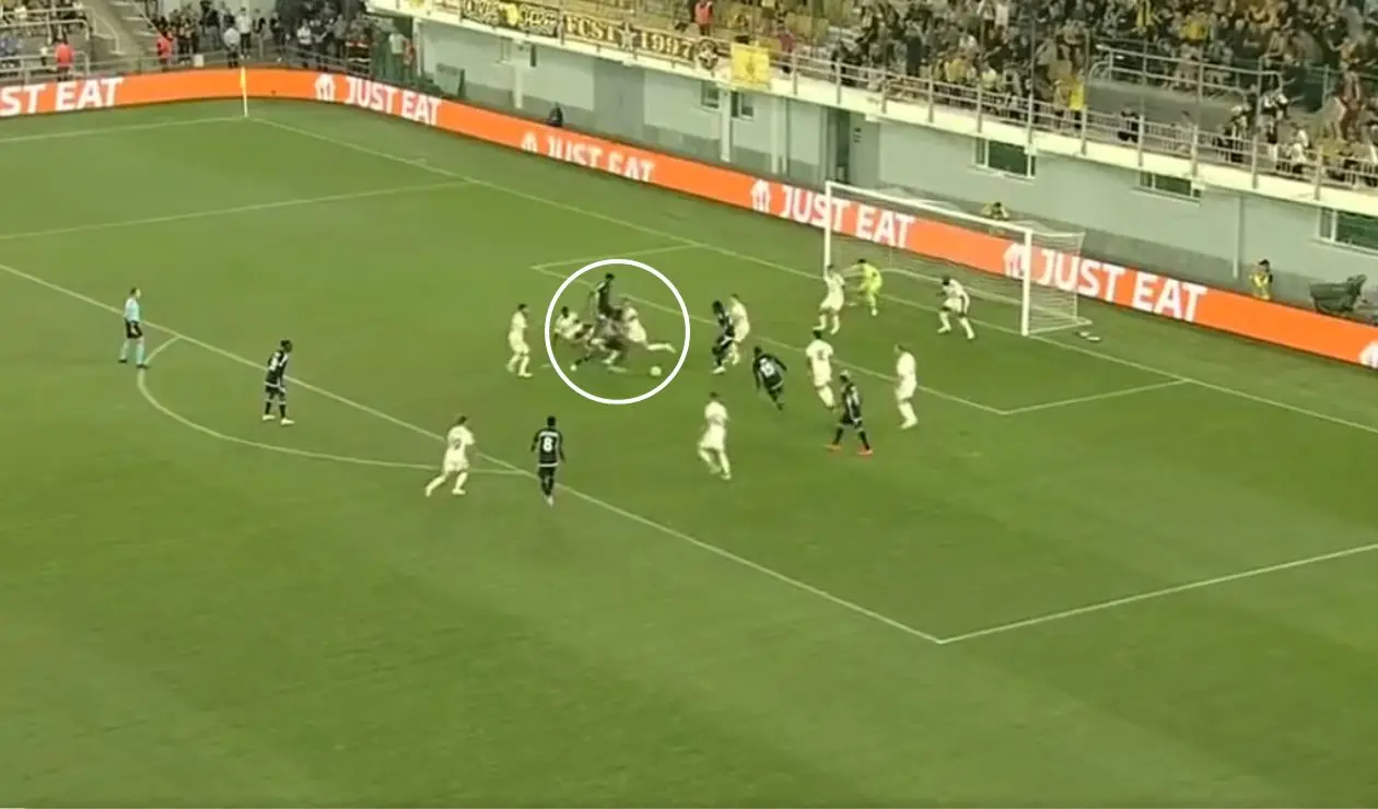 Gol de Cristian Tovar a la Roma por Europa League