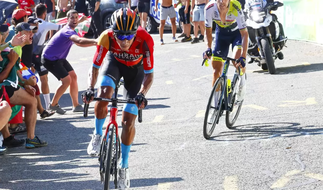 Santiago Buitrago en una etapa de la Vuelta a España 2023