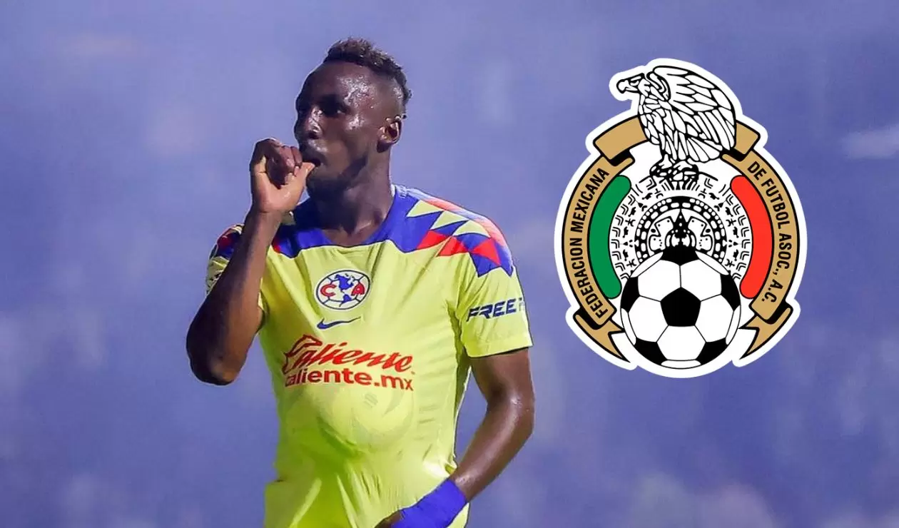 Julián Quiñones y el escudo de la selección de México