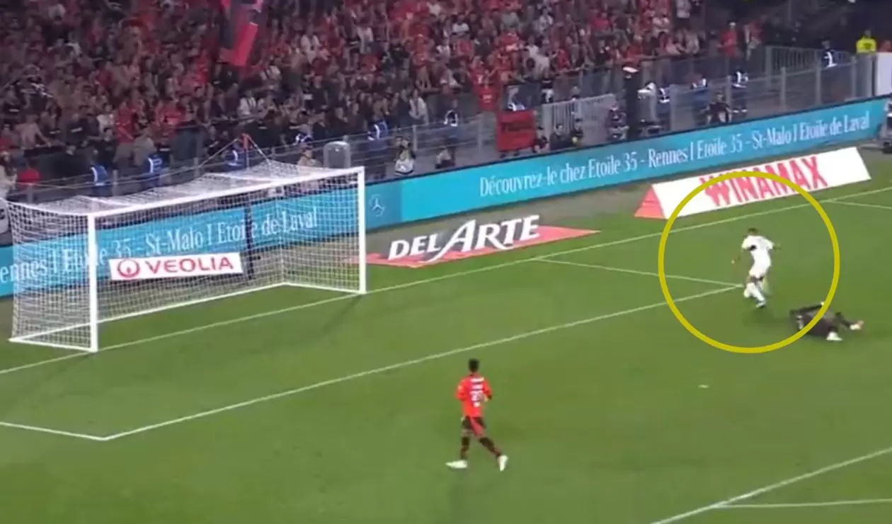 Kylian Mbappé gol errado con el PSG ante Rennes