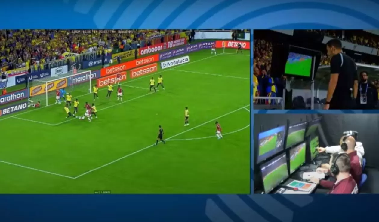 VAR Colombia vs Ecuador | Gol anulado