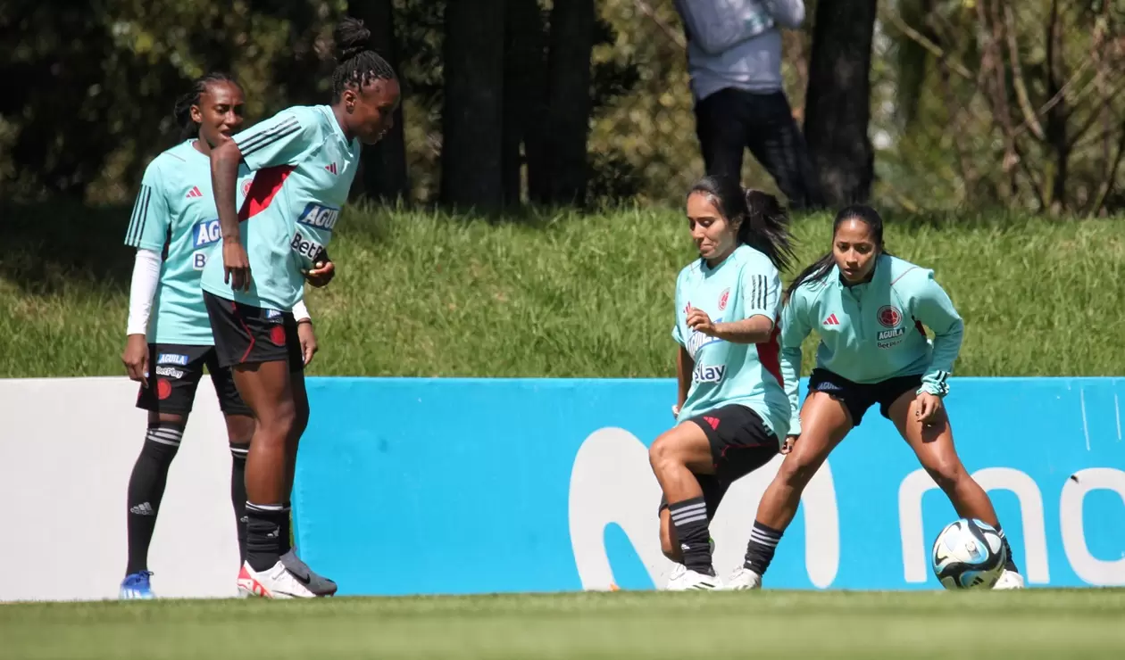 Entrenamiento de Selección Colombia Femenina de Fútbol