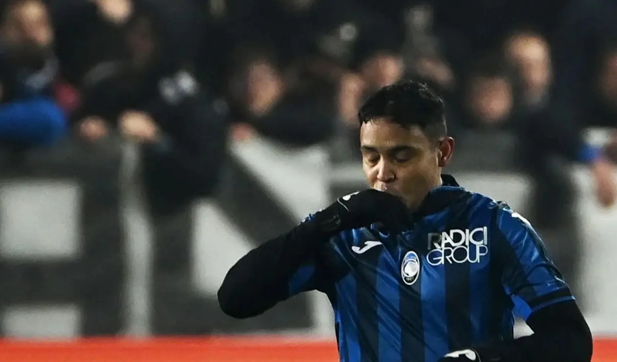 Luis Fernando Muriel celebra uno de sus goles
