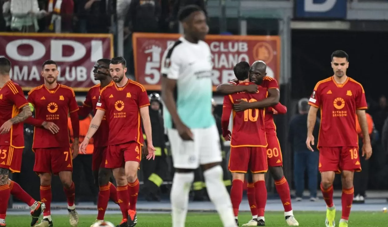 Roma goleó y quedó cerca a un paso de los cuartos de la Europa League
