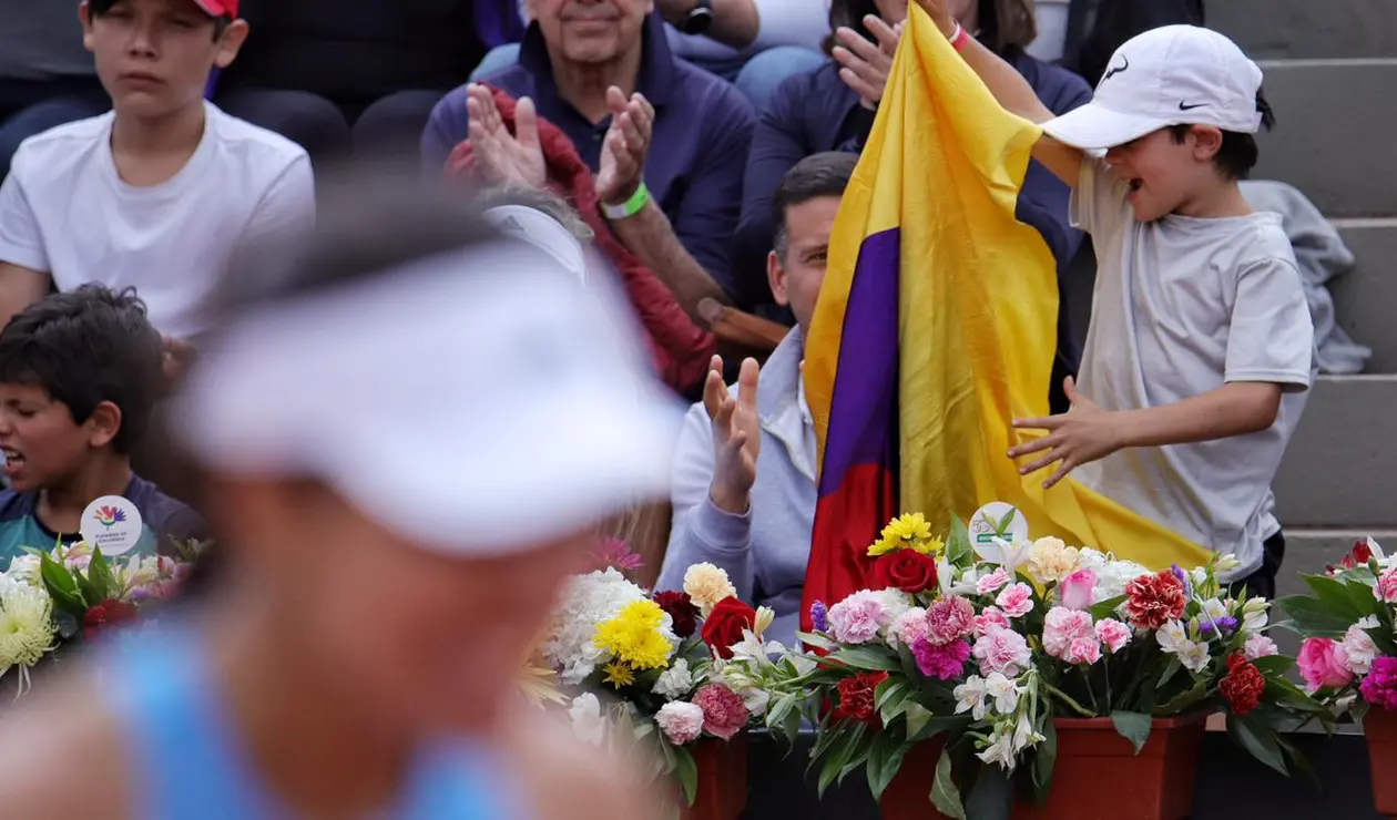 Camila Osorio vs Marie Bouzkova - WTA 250 de Bogotá 2024