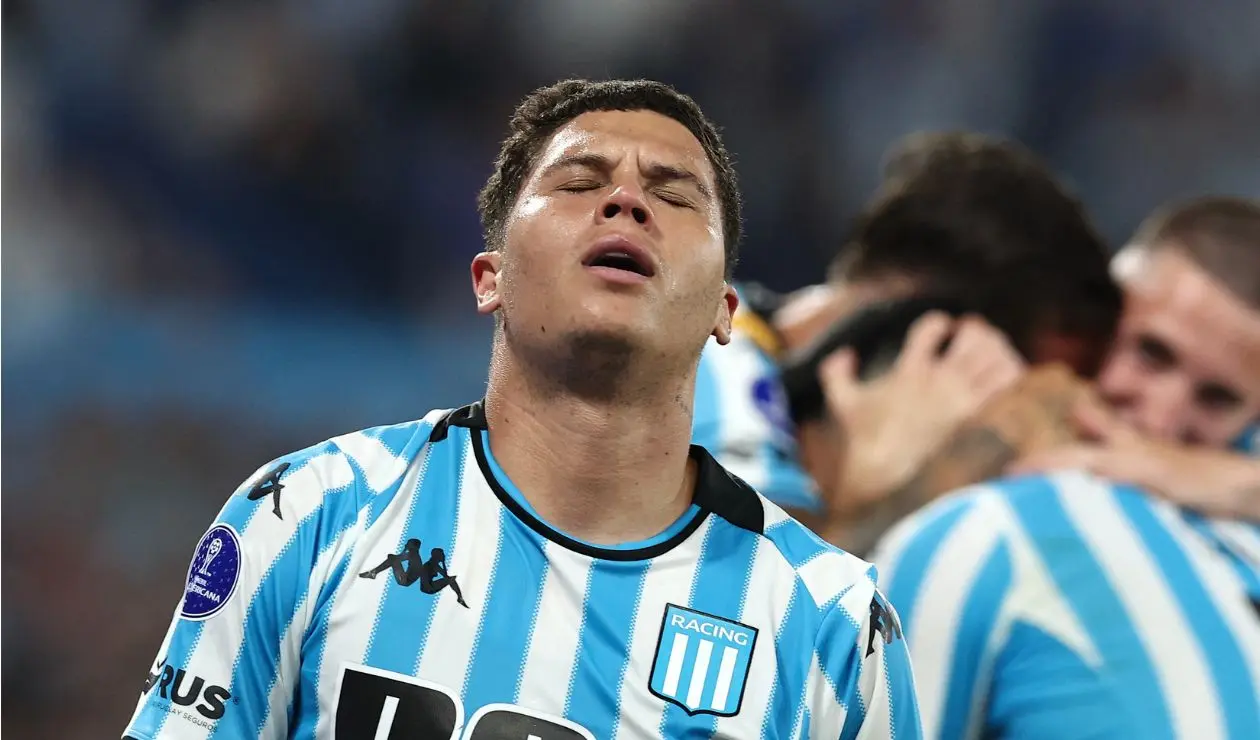 Juan Fernando Quintero con Racing