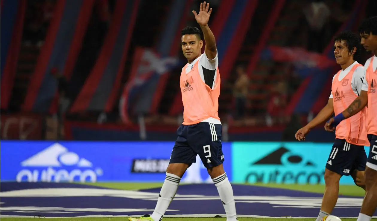 Millonarios se apresura para renovar a Falcao 