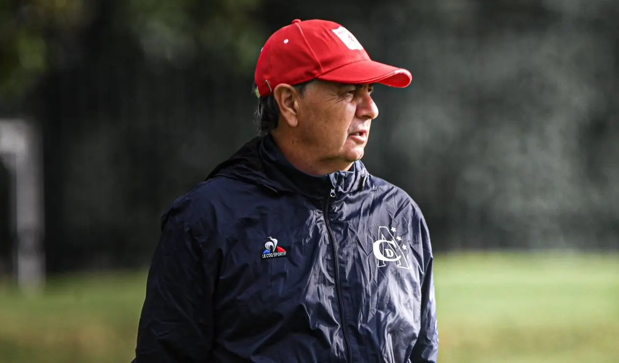 Polilla da Silva, América