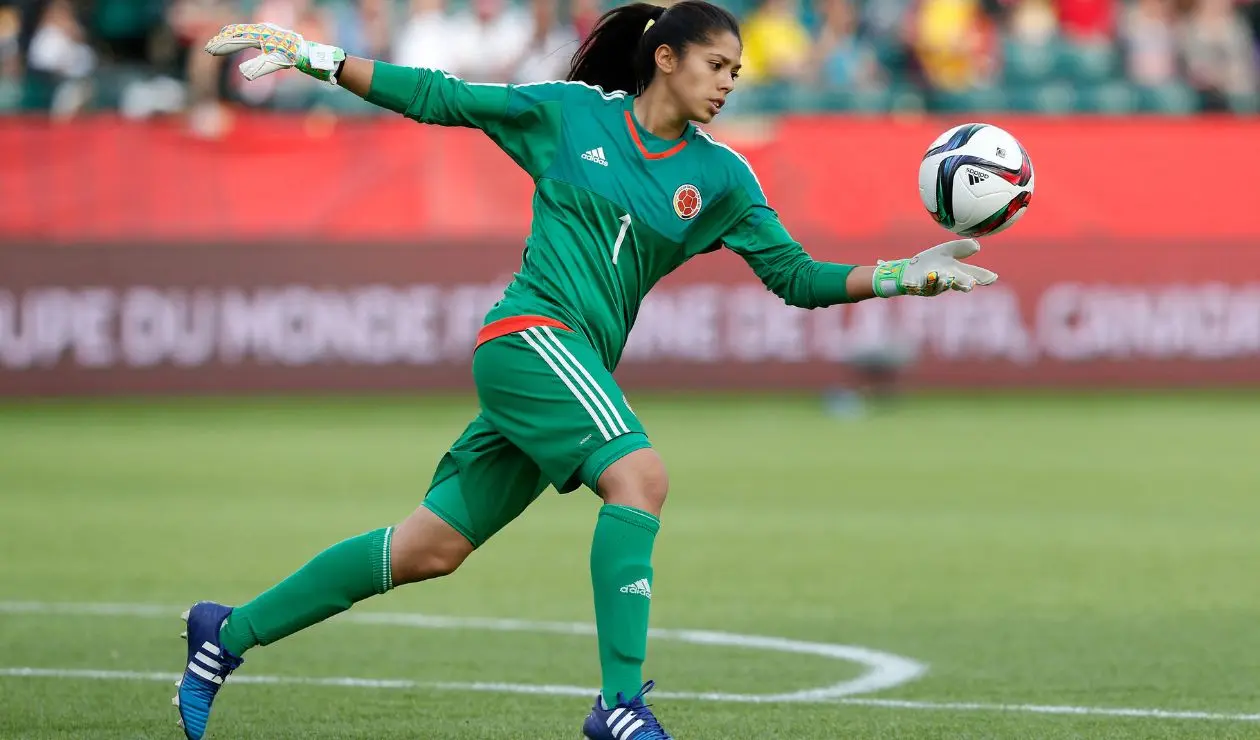 Stefany Castaño se despide de Atlético Mineiro