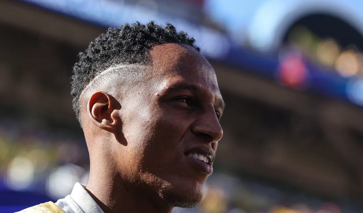 Yerry Mina, jugador del Cagliari y Selección Colombia