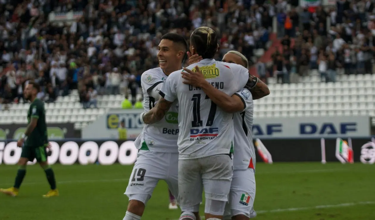 Once Caldas