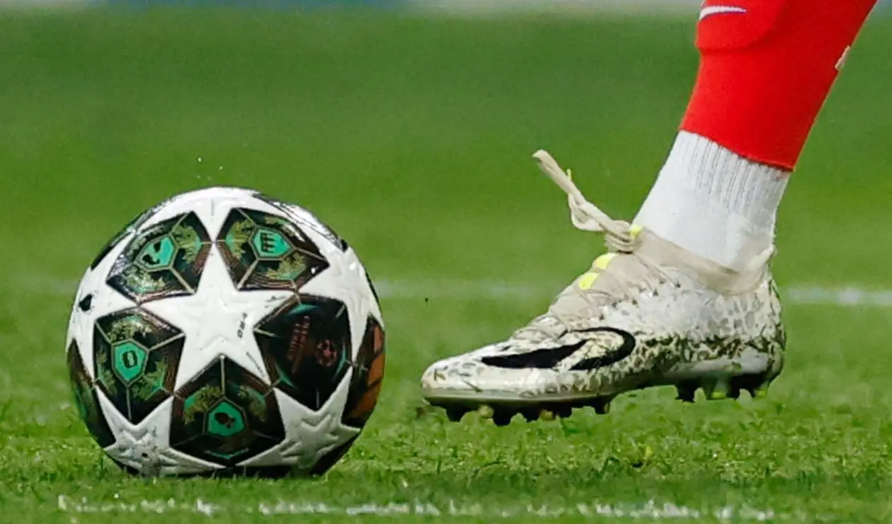 Penal anulado de Julián Álvarez en la Champions League