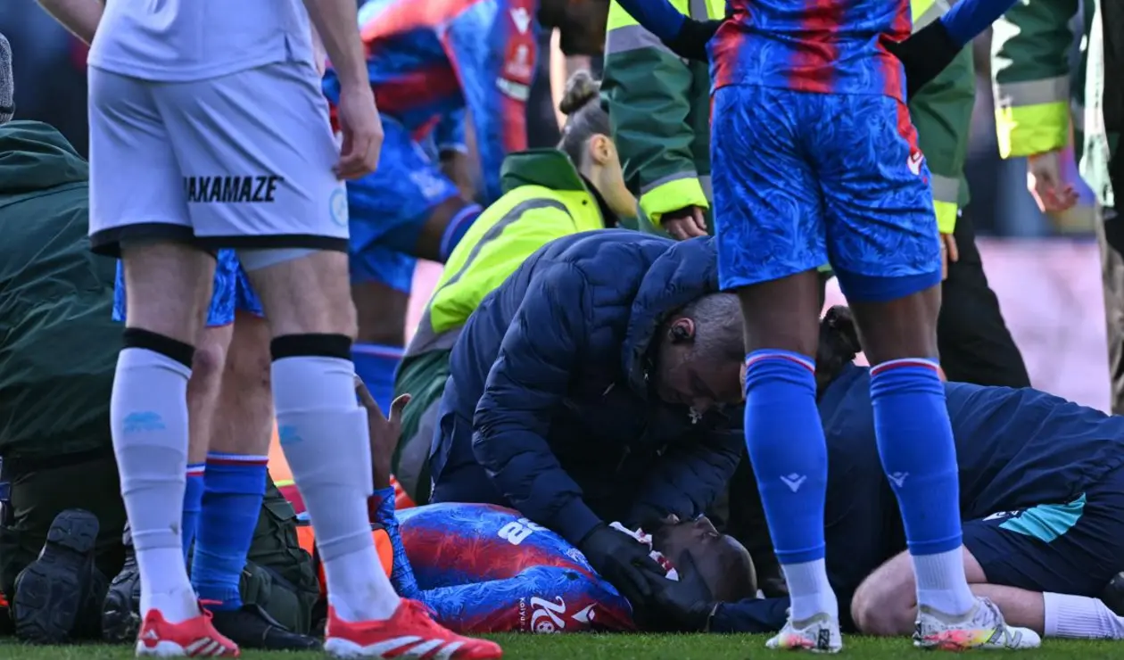 Dura lesión del jugador del Crystal Palace Jean-Philippe Mateta