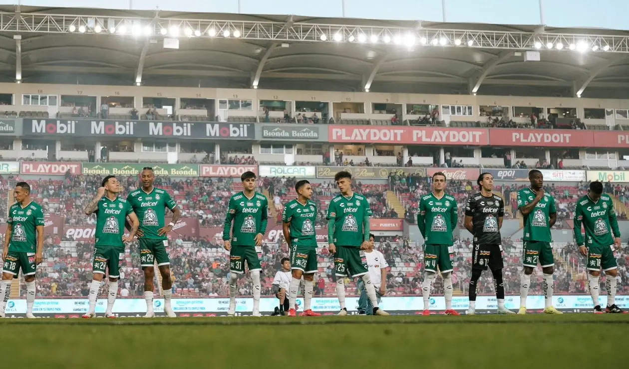 León y James Rodríguez vs Necaxa 