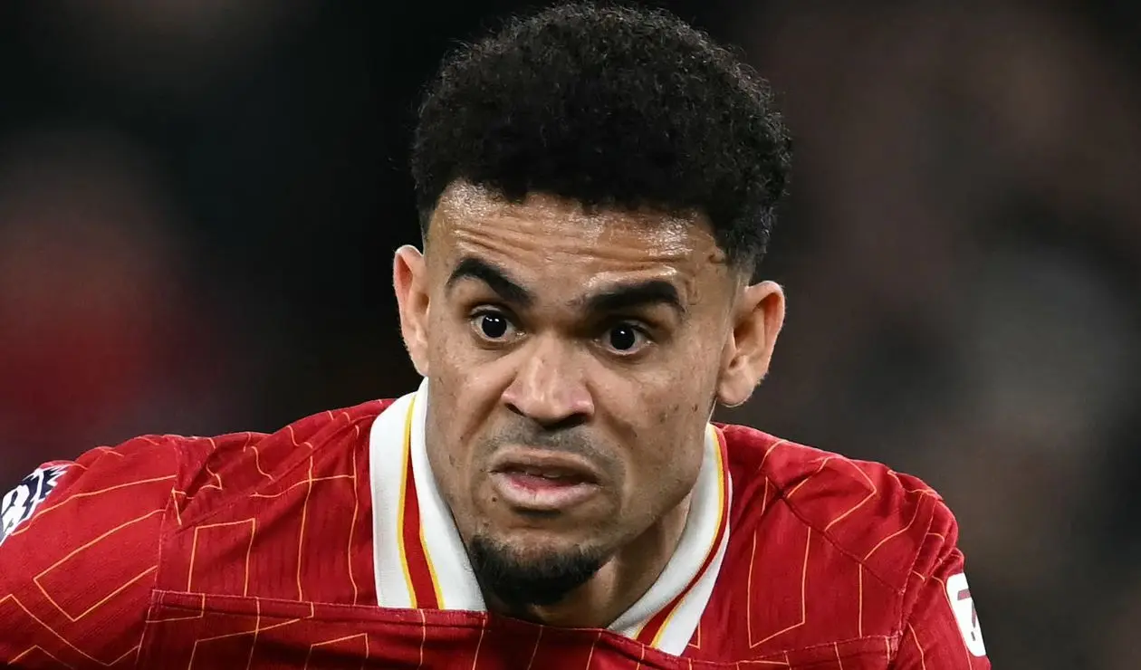 Luis Díaz con Liverpool