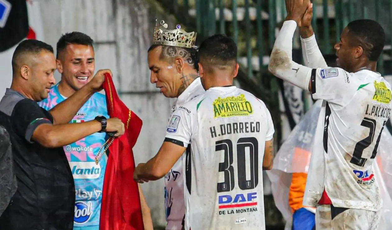 Dayro Moreno se comprometió con Dorrego a pagarle por las asistencias 