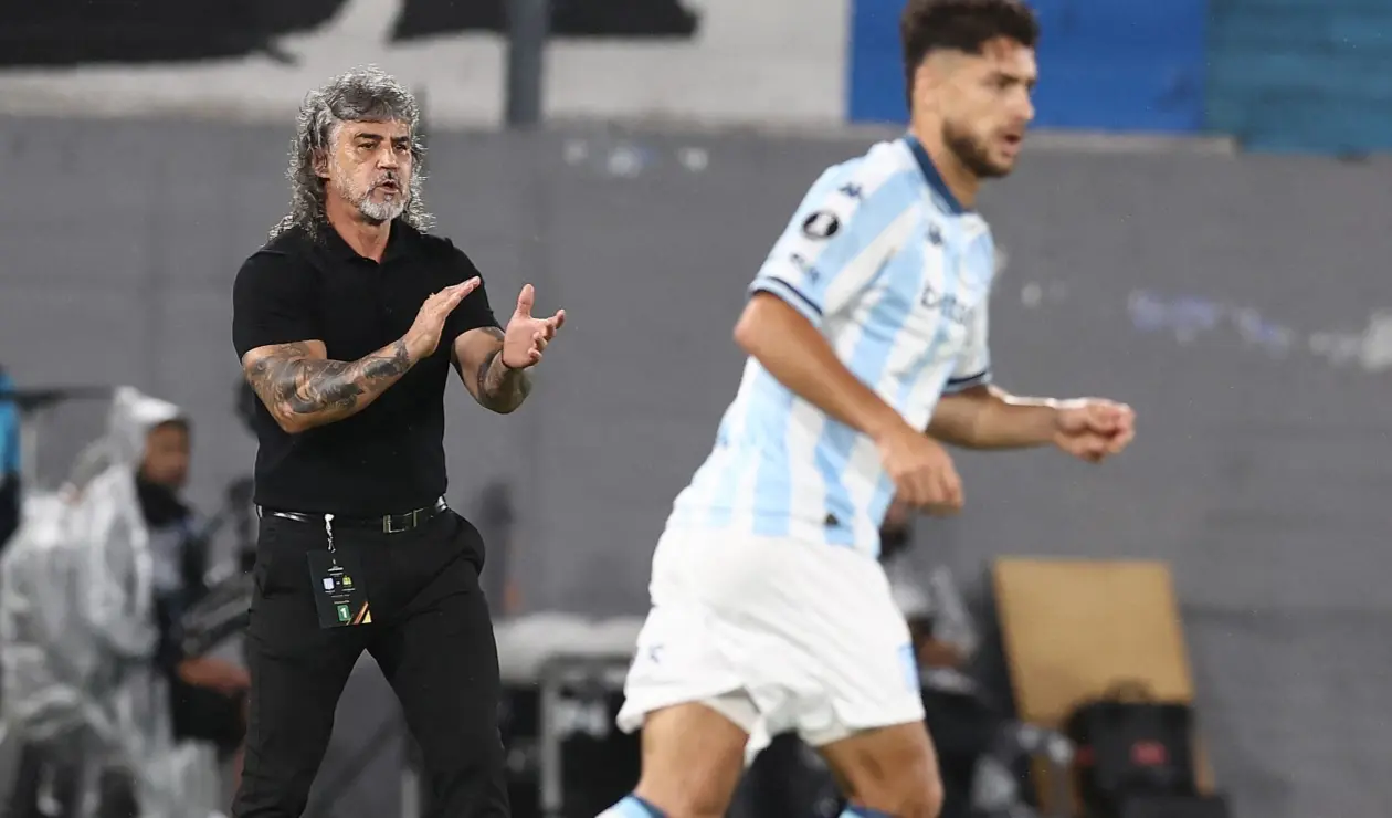Leonel Álvarez, entrenador de Bucaramanga vs Racing de Avellaneda