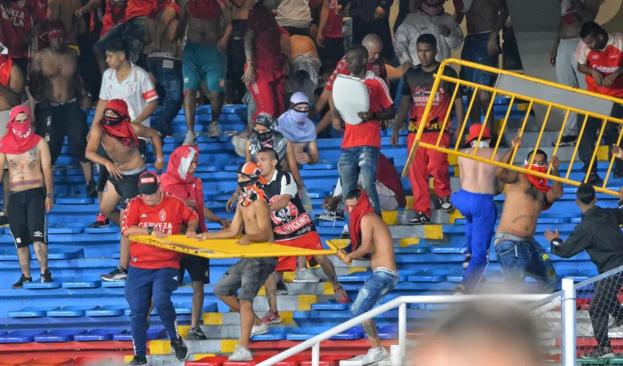 Hinchas de América