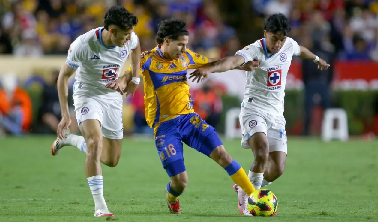 Tigres y Cruz Azul en duelo por el torneo Clausura 2025 de la Liga MX