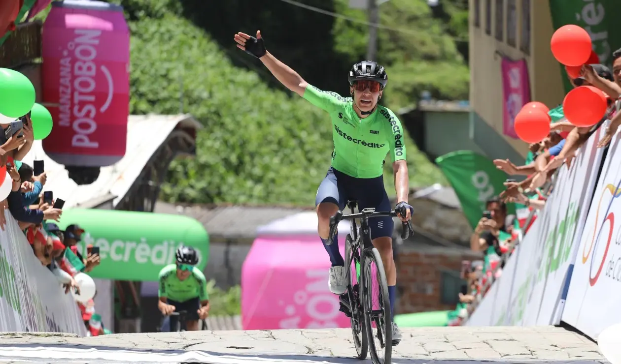 Jaider Muñoz, ganador de la etapa 5 de la Vuelta de la Juventud 2025