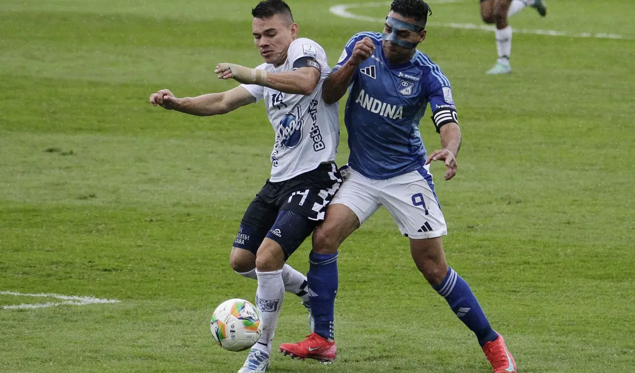 Millonarios enfrenta a Boyacá Chico en juego válido por la fecha 20 de la Liga Betplay I - 2025 en el estadio Nemesio Camacho el Campin