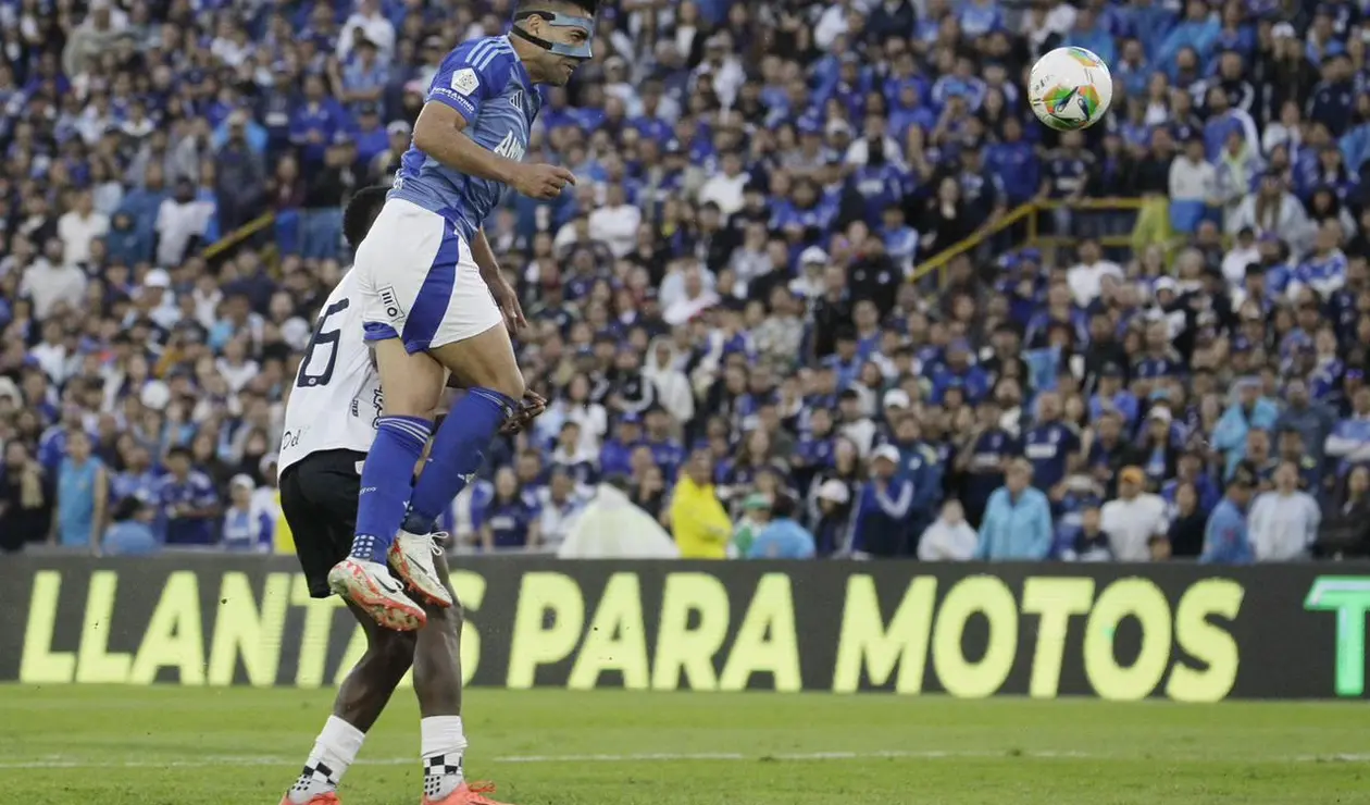 Millonarios enfrenta a Boyacá Chico en juego válido por la fecha 20 de la Liga Betplay I - 2025 en el estadio Nemesio Camacho el Campin