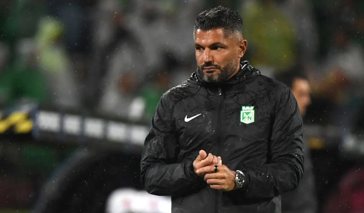 Javier Gandolfi con Nacional