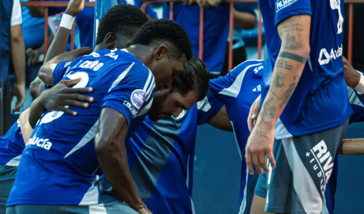 Emelec se queda sin una de sus figuras por no pagarle su sueldo