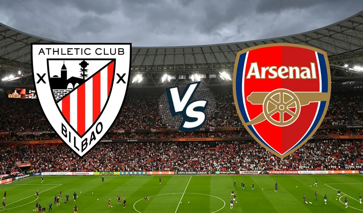 Aya Kuromiya exploring