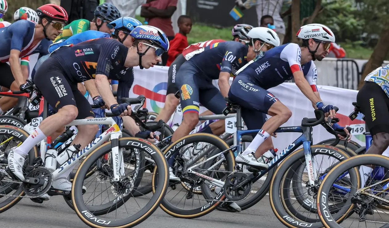 Mundial de Ciclismo 2025: posición de los colombianos en prueba elite