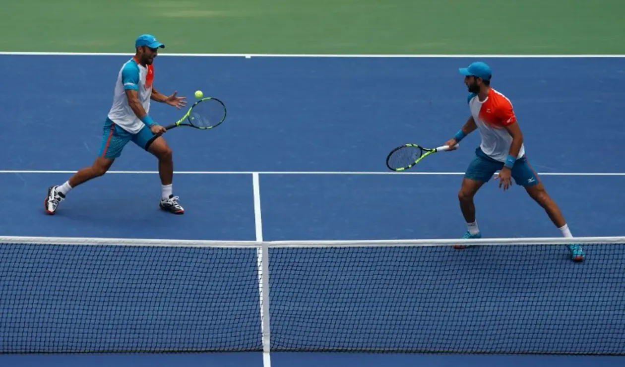 Juan Sebastián Cabal y Robert Farah avanzaron a cuartos del torneo de Shangai
