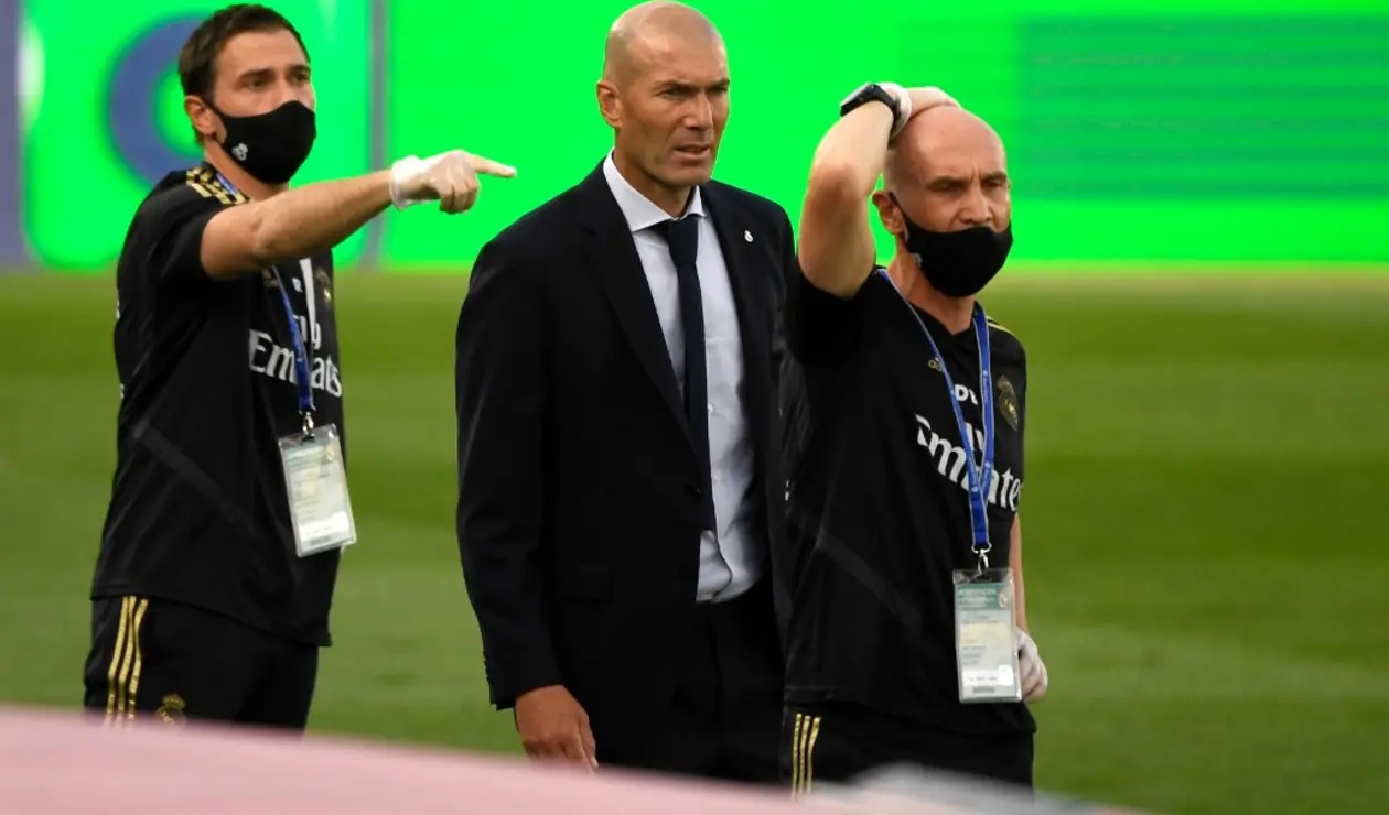 Real Madrid vs Eibar - Zinedine Zidane