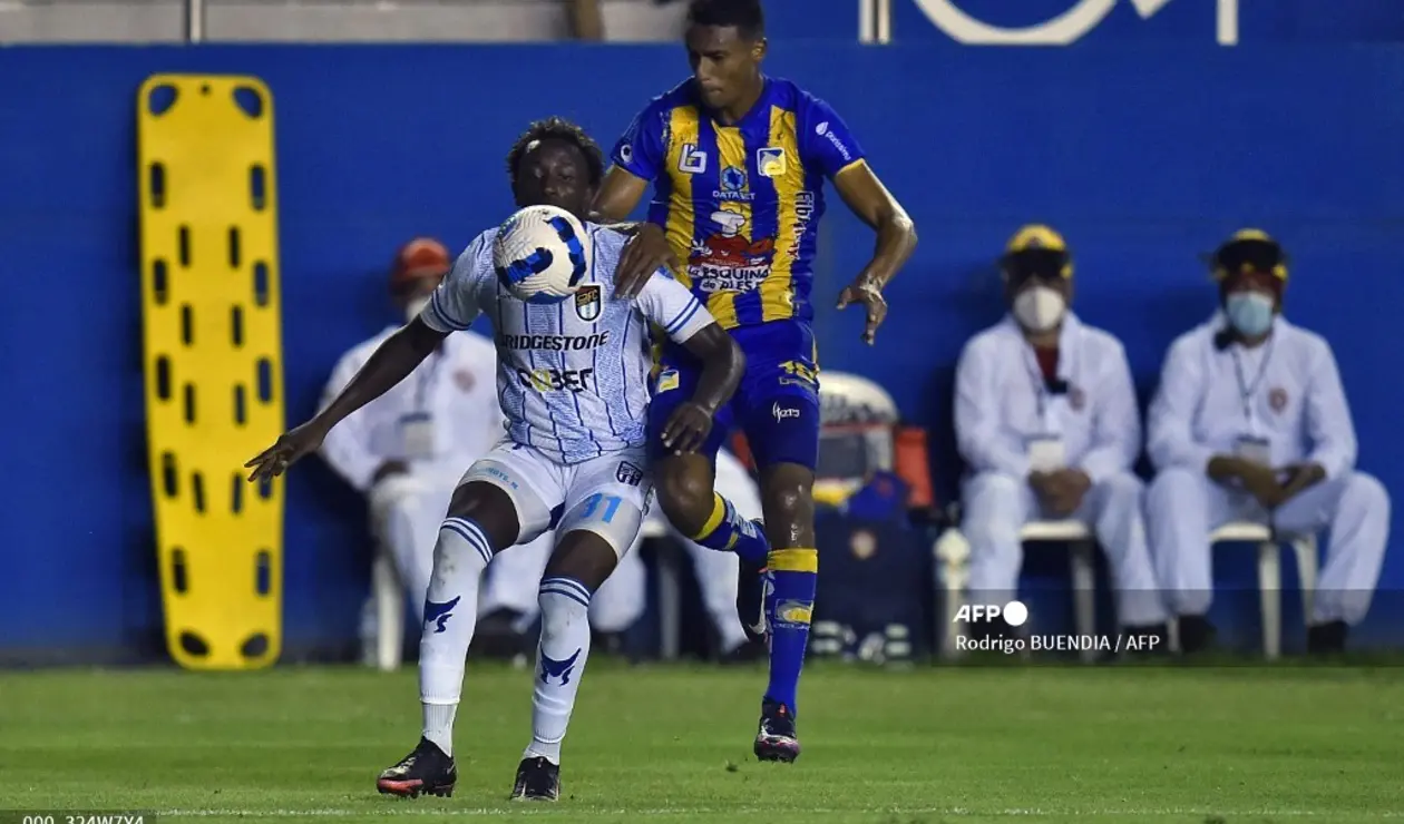 9 de Octubre vs Delfín este jueves; Copa Sudamericana