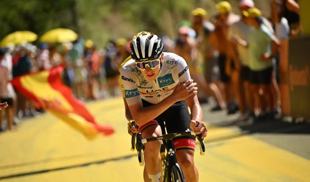Tadej Pogacar por ahora es segundo de la general en el Tour de Francia