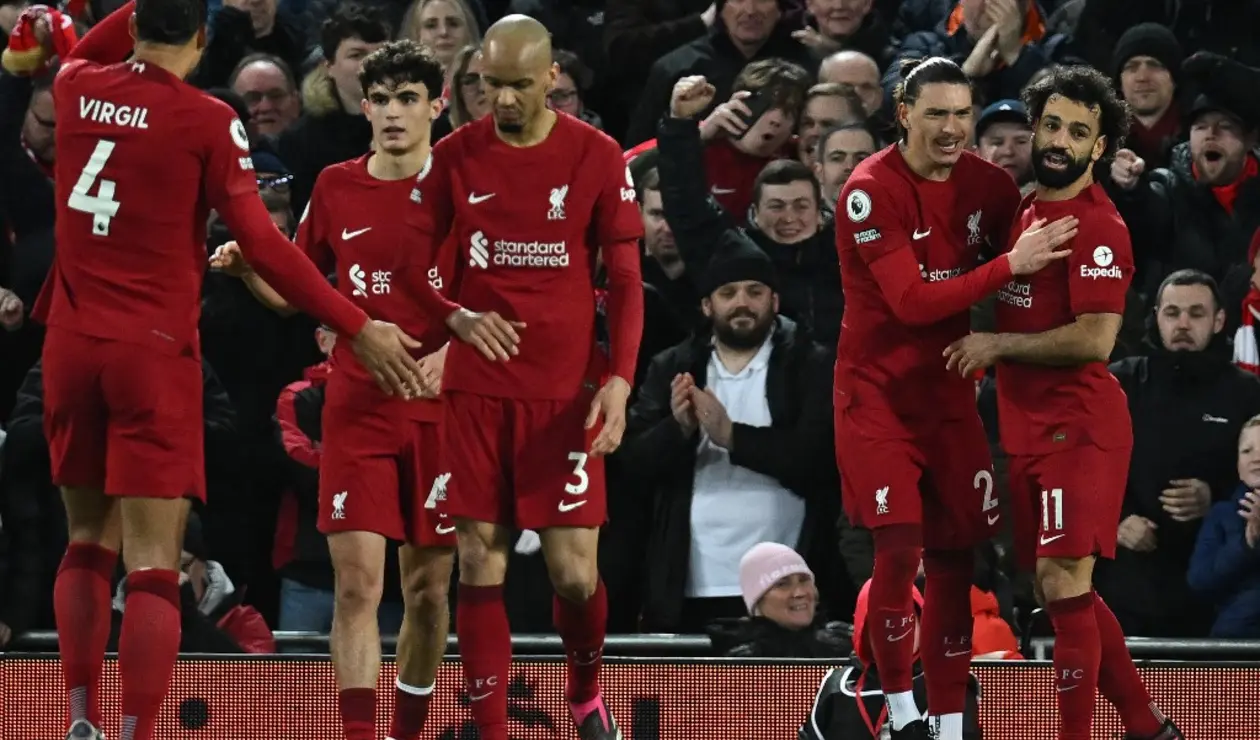 Liverpool goleó al Manchester United en la vigésima sexta fecha de la Premier