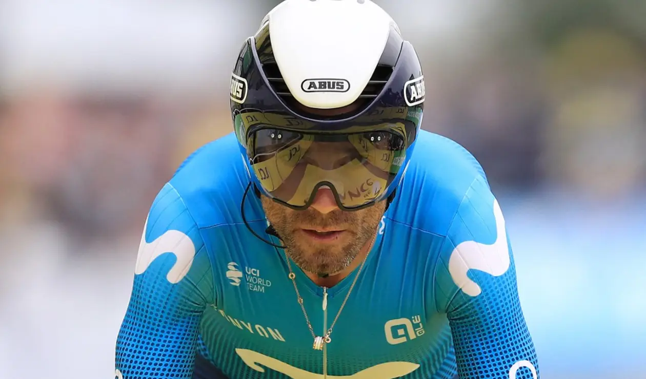 Alejandro Valverde líder del Movistar en la Strade Bianche
