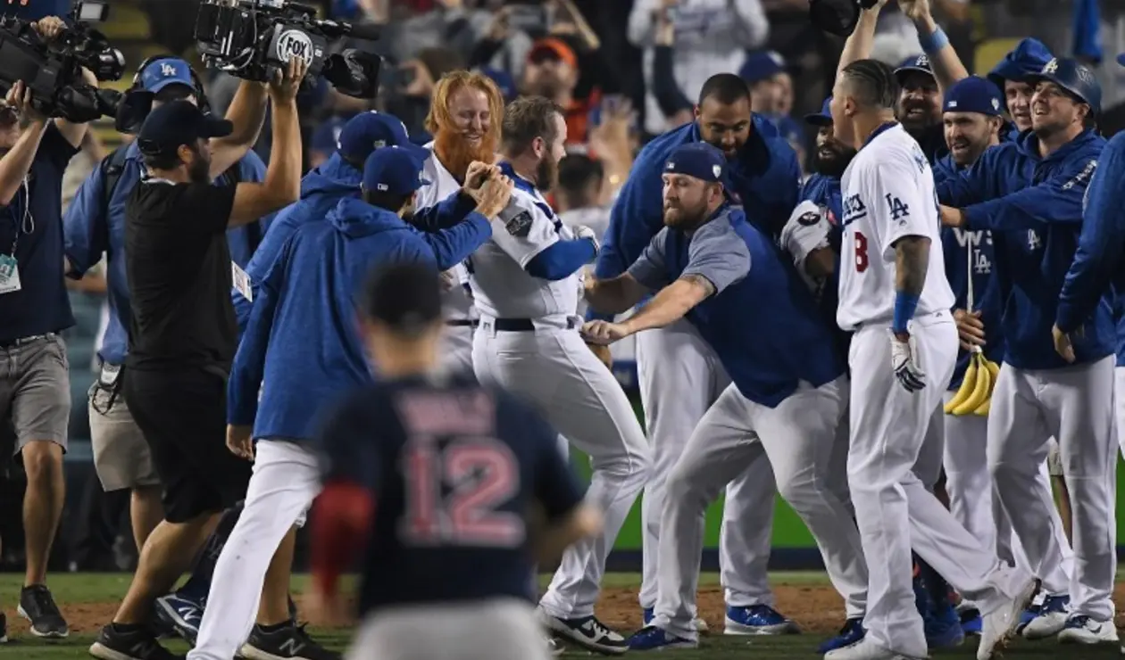 Dodgers-Boston protagonizaron el partido más largo en la historia de la Serie Mundial